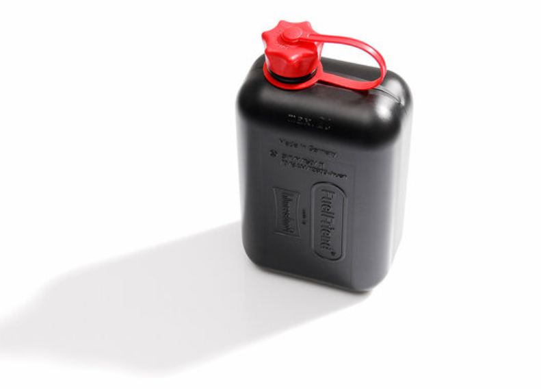 Tanica benzina TRAX 2 l. Plastica. Colore nero.