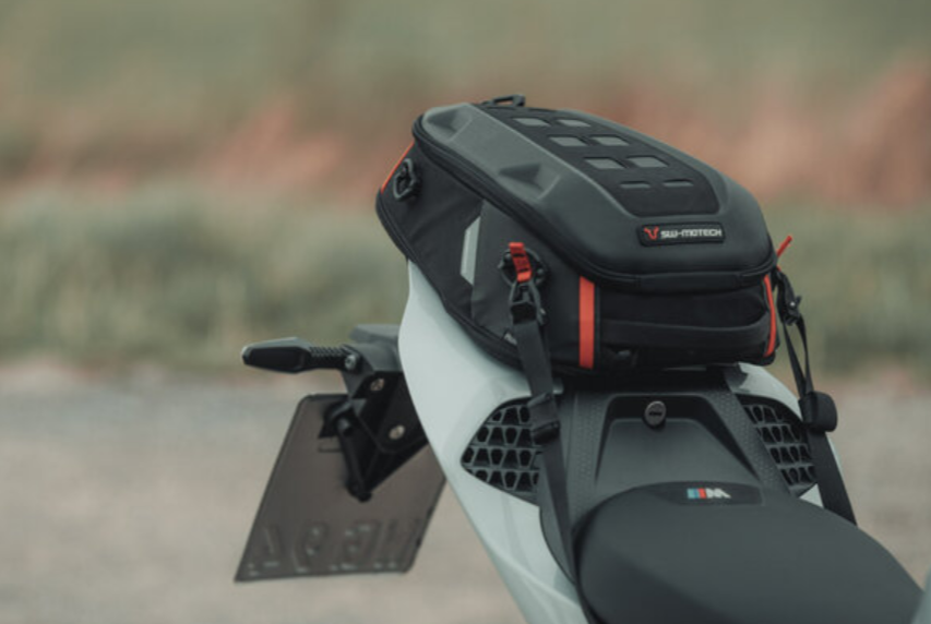 Borsa posteriore PRO Roadpack 1680D Nylon balistico. Nero/Antracite. 8-14 l.