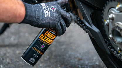 MOTORCYCLE CHAIN CARE KIT