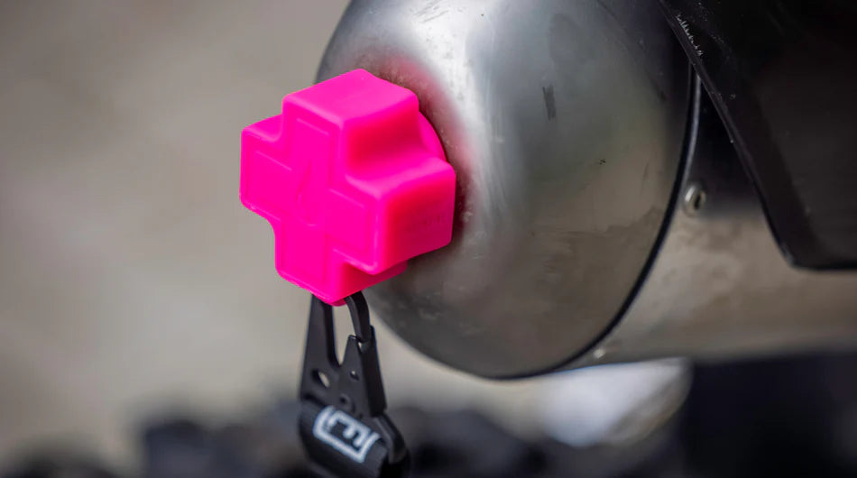 TAPPO SCARICO MOTO PER LAVAGGIO MUC-OFF                       OFF EXHAUST BUNG