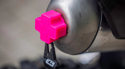 TAPPO SCARICO MOTO PER LAVAGGIO MUC-OFF                       OFF EXHAUST BUNG