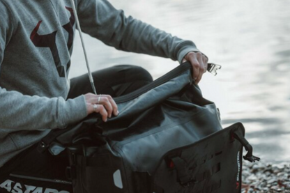 SysBag WP L con piatto adattatore sinistro 27-40 litri. Imperm. Per telai lat./portabag.