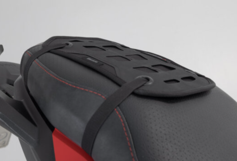 PRO Base Holster con sistema MOLLE