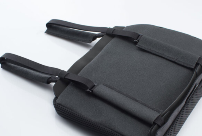 Cuscino comfort TRAVELLER PILLION Nero. 22 x 30 cm. Con imbott. ad aria in poliur.