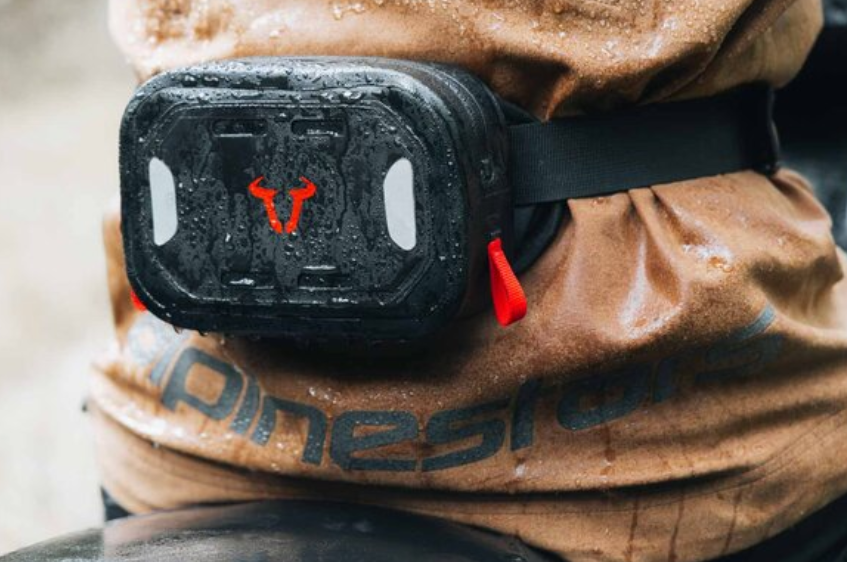 Belt WP Nero. Impermeabile.